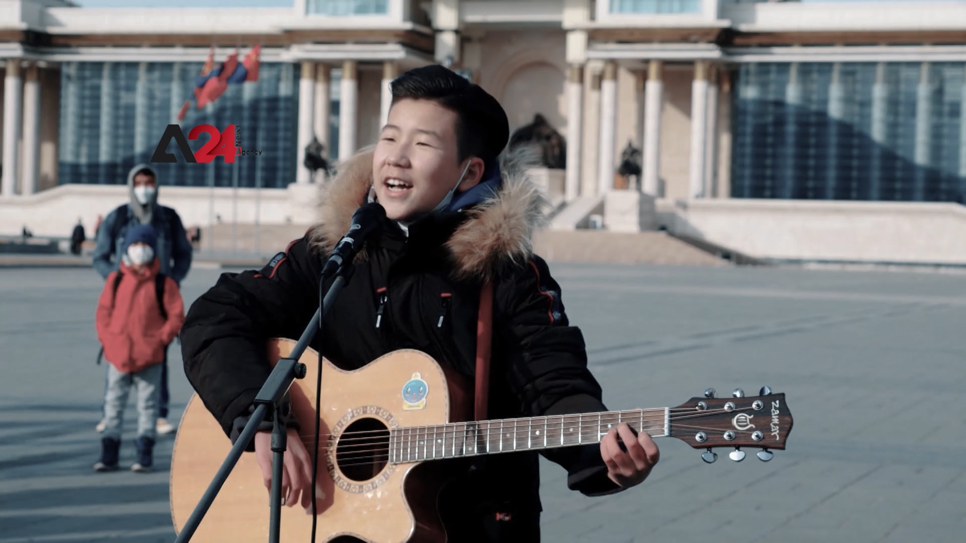 Mongolia –D. Enkhtaivan fulfills the dreams of avid singers through “The Open Mic Mongolia