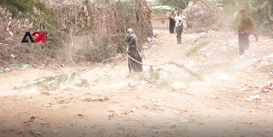Yemen - Displaced women in Abyan work for low wages to support their families