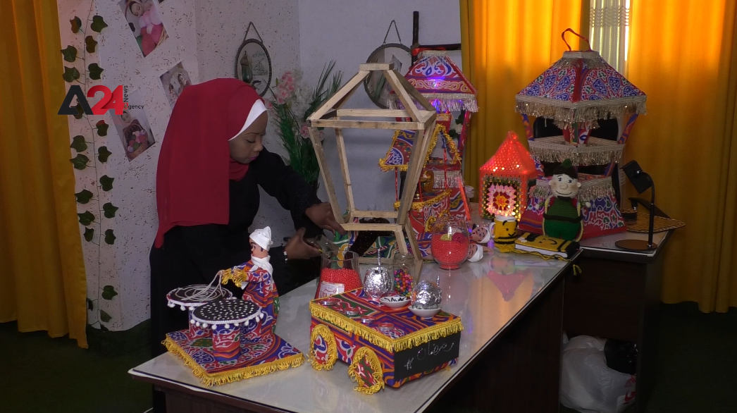 Palestine – Young woman from Gaza makes distinctive Ramadan decorations